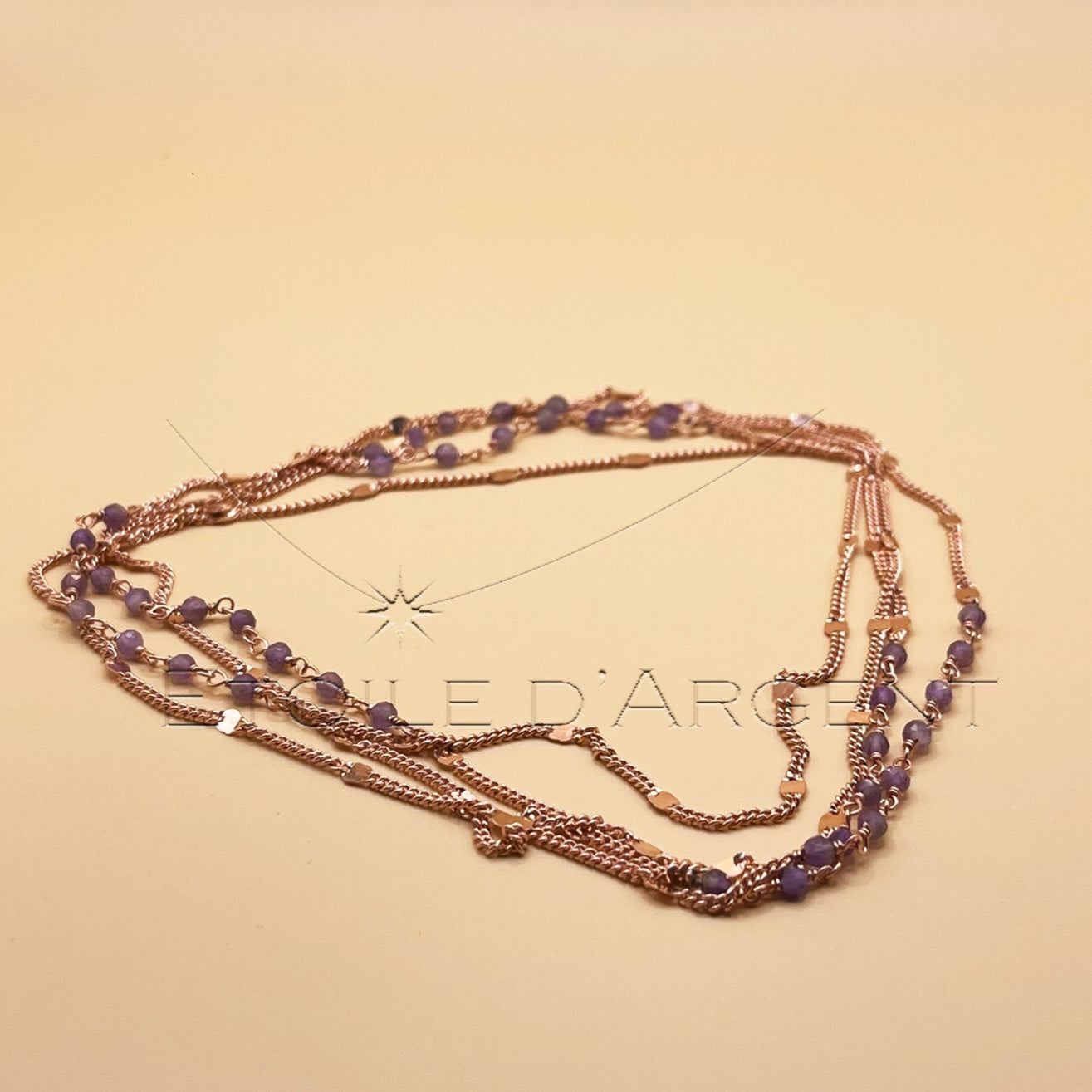 Sautoir Étoile d'Argent: Cascade de Charme