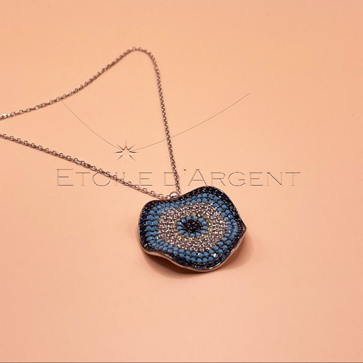 Pendentif Étoile d'Argent: Protection et Lumière