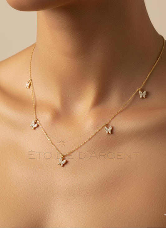 Pendentif Étoile d'Argent: Papillons Étincelants