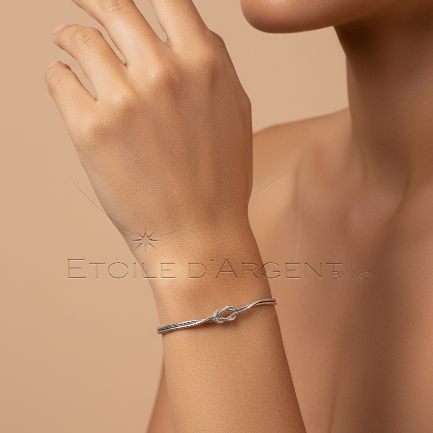 Bracelet Nœud Étoile d'Argent: Symbole d'Amour Éternel