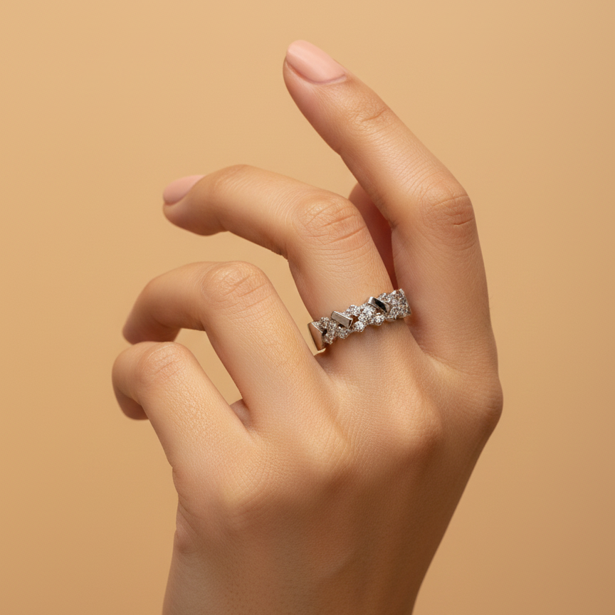 Une Étoile Argentée Qui Illumine Votre Élégance