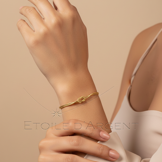 Bracelet Nœud Étoile d'Argent: Symbole d'Amour Éternel