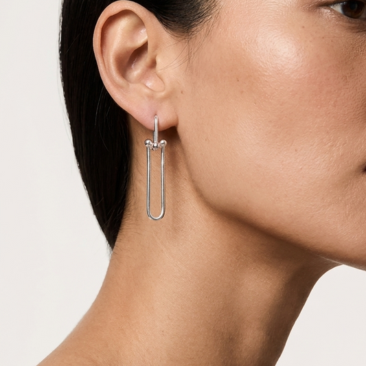 oucles d'Oreilles Étoile d'Argent: Attaches Précieuses