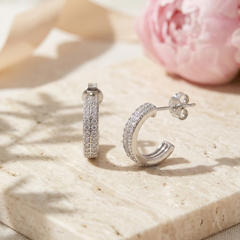 Créoles Étoile d'Argent: Argent Lumineux