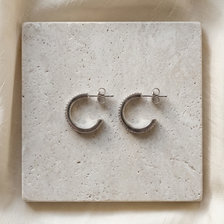 Créoles Étoile d'Argent: Argent Lumineux