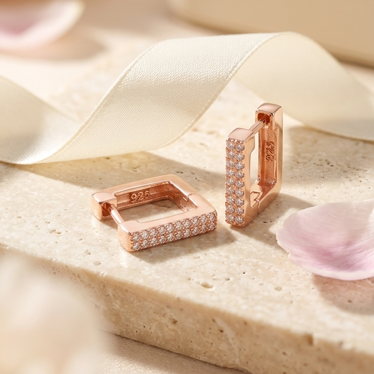 Créoles Étoile d'Argent: Carrés Précieux Rosés
