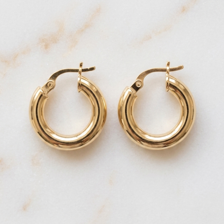 Chic and Minimalist Boucles d'oreilles