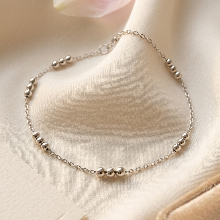Bracelet de Cheville Élégant en Argent 925 avec Perles Argentées
