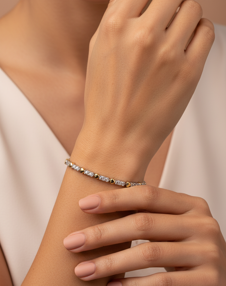 Bracelet Étoile d'Argent: Le Charme des Deux Tons et